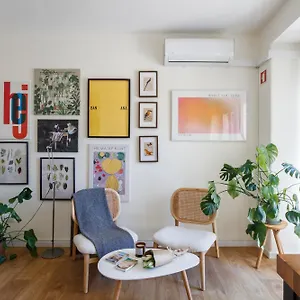 https://unknown-lisbon-4c-1-bdr-apt-in-new-building.hotels-lisbon-portugal.com